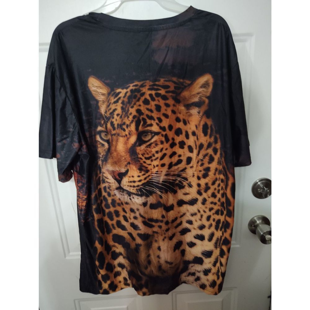 Cheetah Print Front & Rear Silk Men's Size XL‎